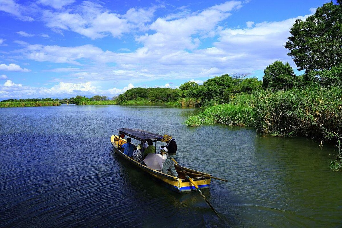 號稱日本最大的琵琶湖，更是親近自然、享受戶外的好去處。