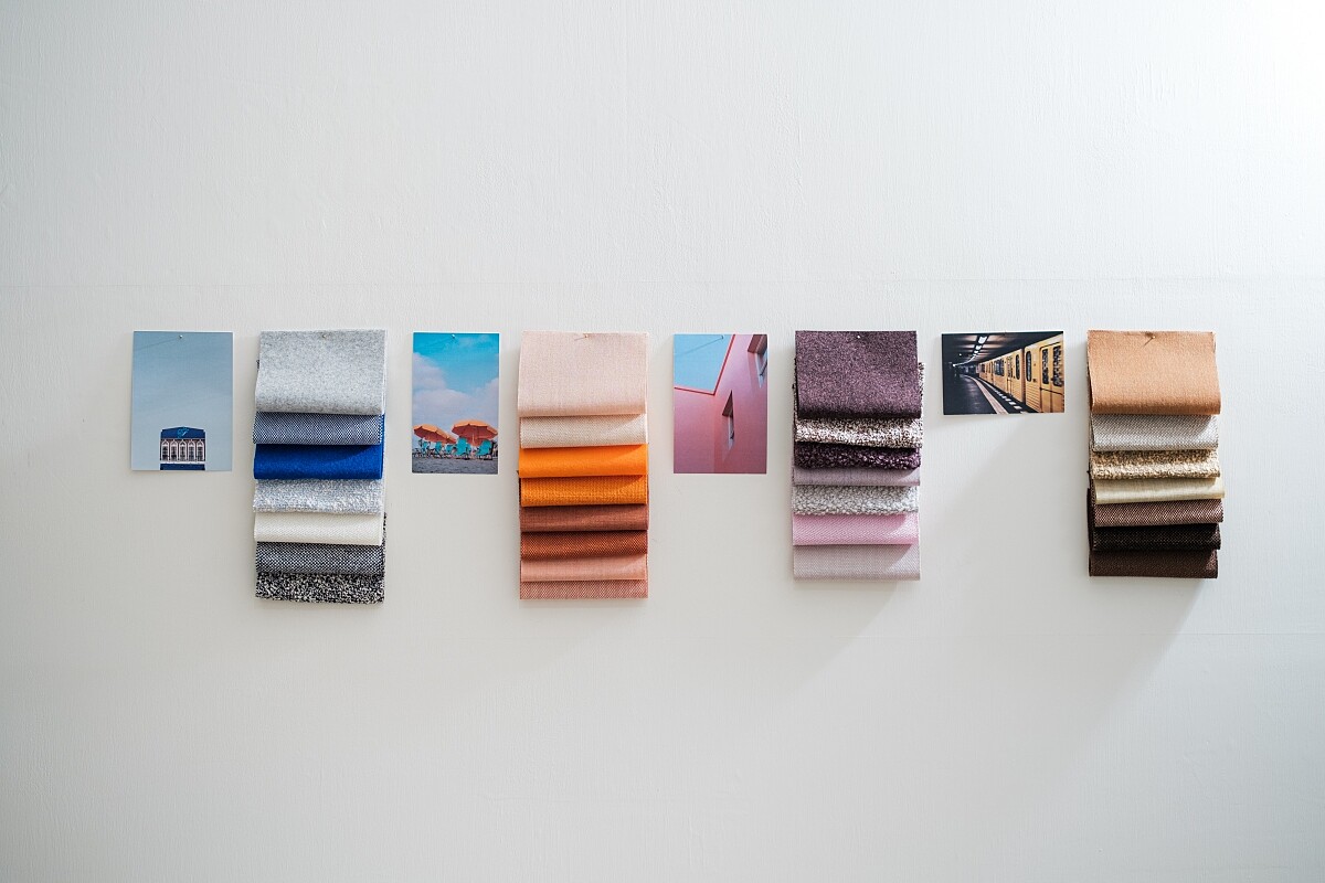 現場展示面料。