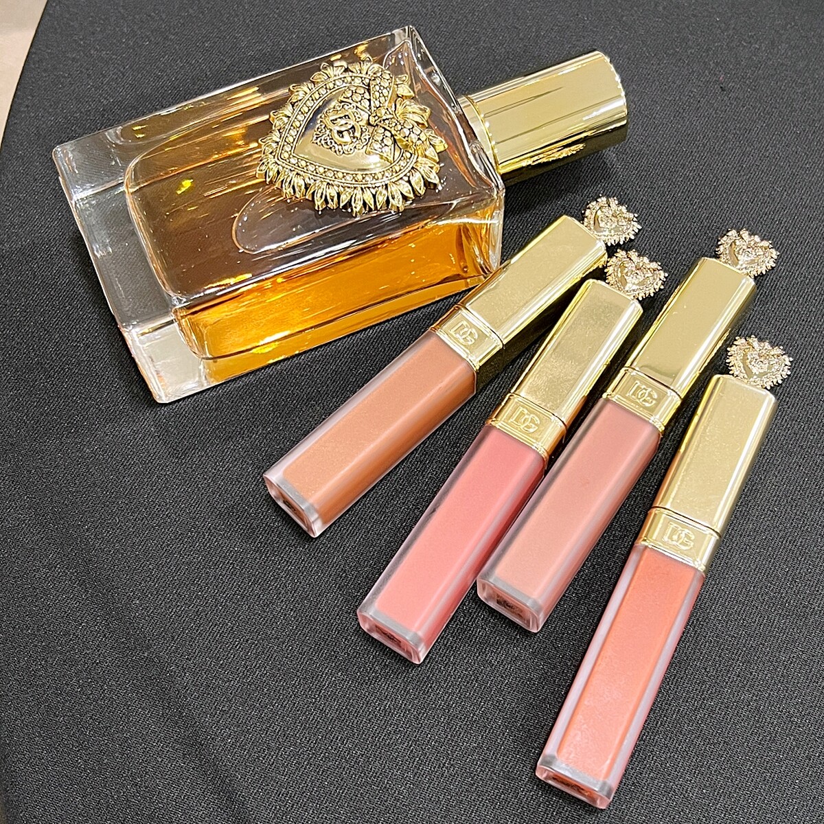 Dolce & Gabbana摯愛女性淡香精50ml，NT4,200、100ml，NT5,700