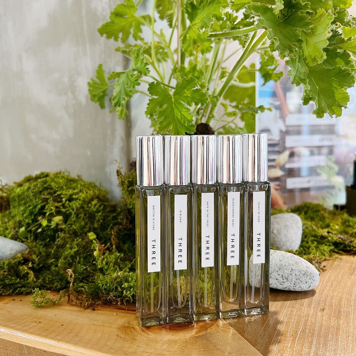 THREE精油淡香水(共五款)9ml，NT1,650~NT1,750。