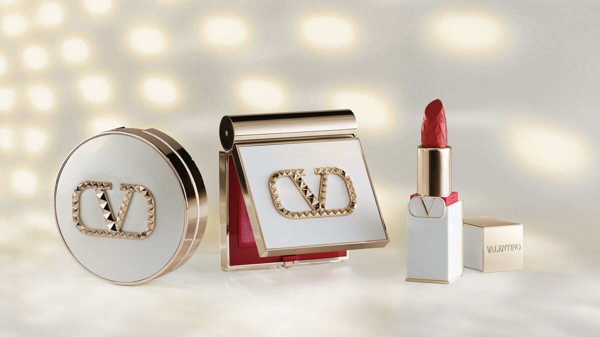 圖片取材至 VALENTINO BEAUTY