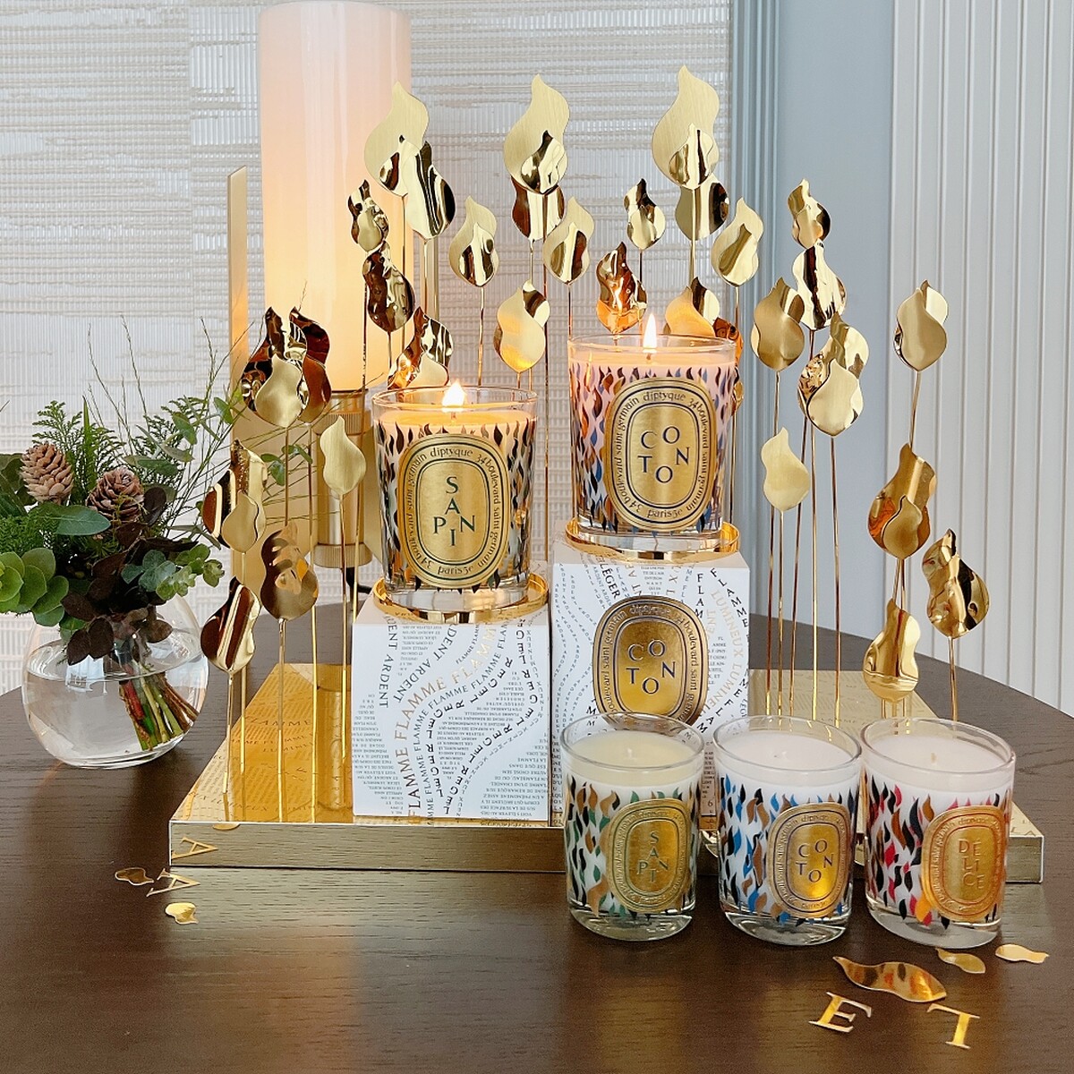 Diptyque 2023聖誕限量蠟燭(冷杉、乾果、綿雪)70g，NT1,550、190g，NT2,650