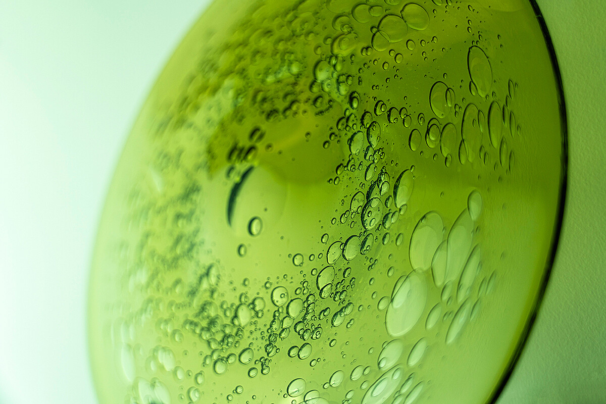 「仙台玻璃」藝術品。