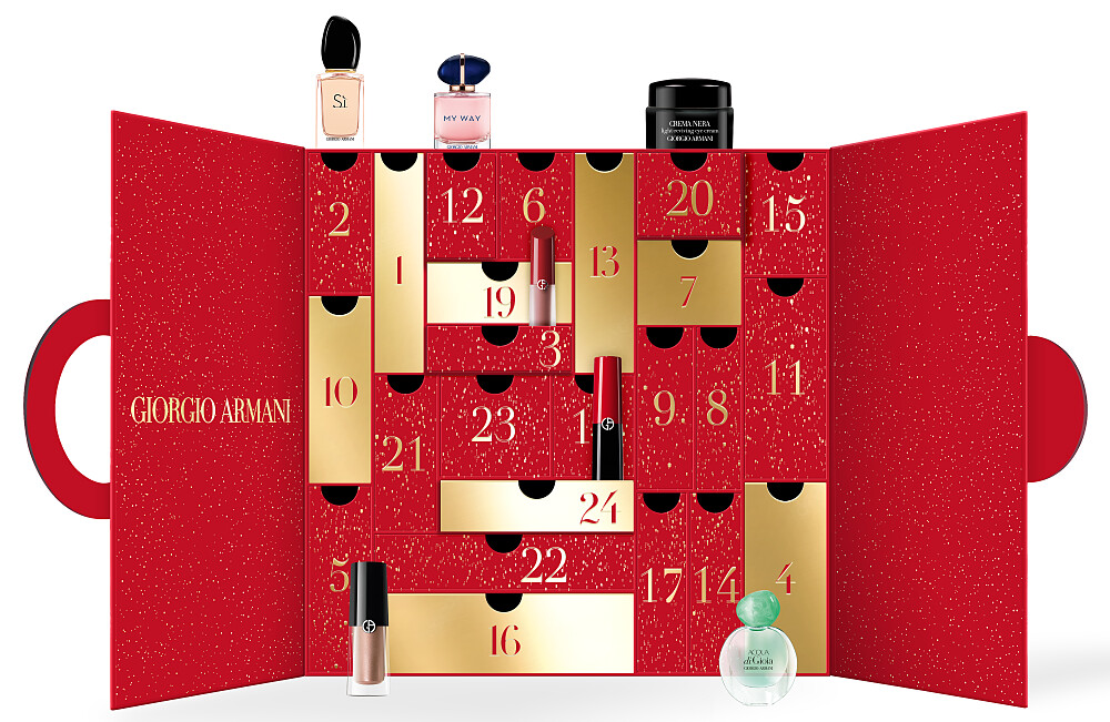 GIORGIO ARMANI亞曼尼2023聖誕精品店倒數月曆，NT13,600