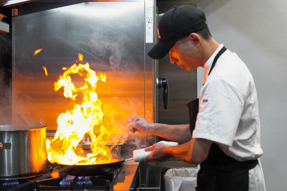 主廚簡士堯(Jerry)。