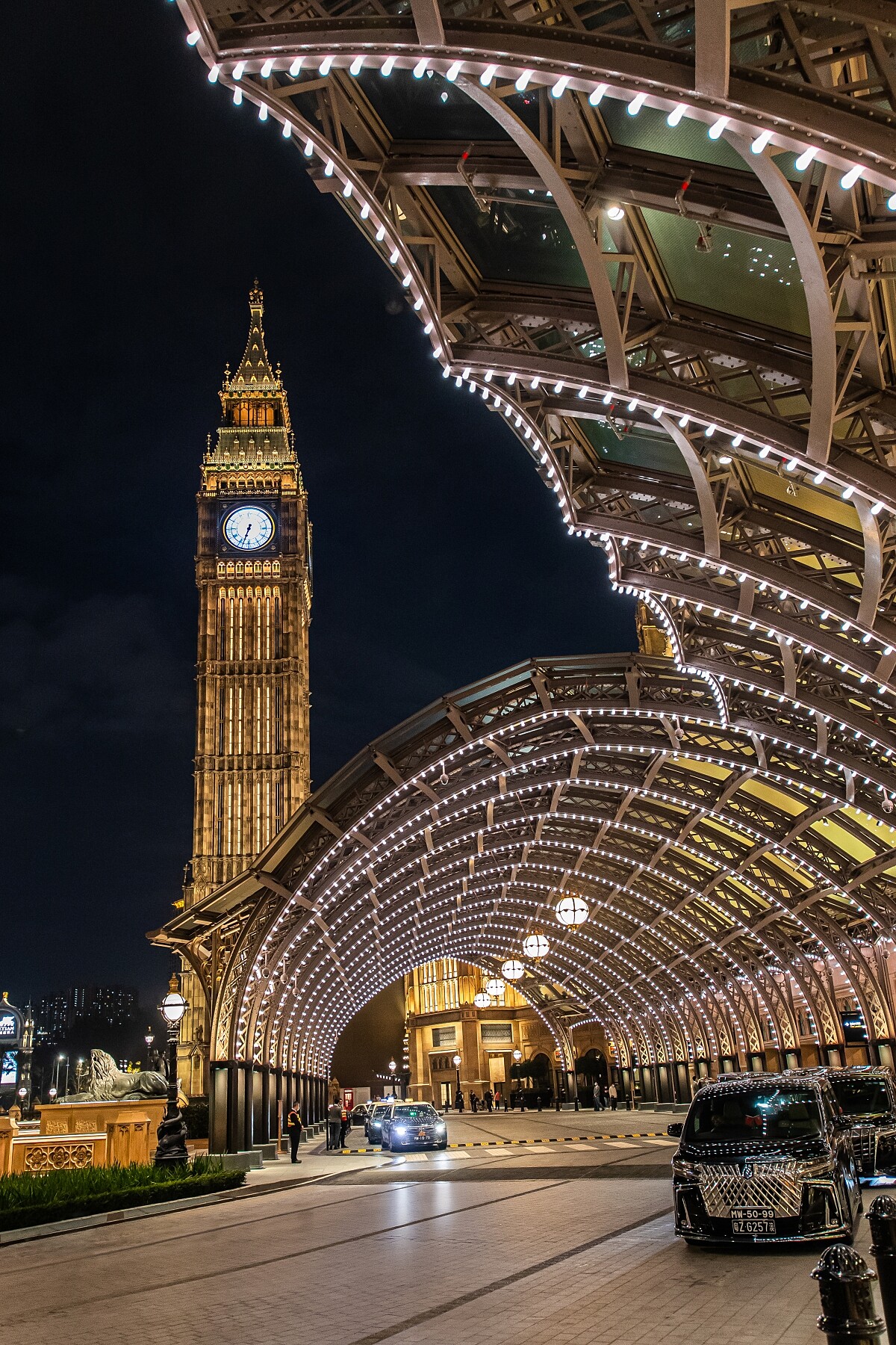 仿造威斯敏斯特宫（Palace of Westminster）而打造的大笨鐘。