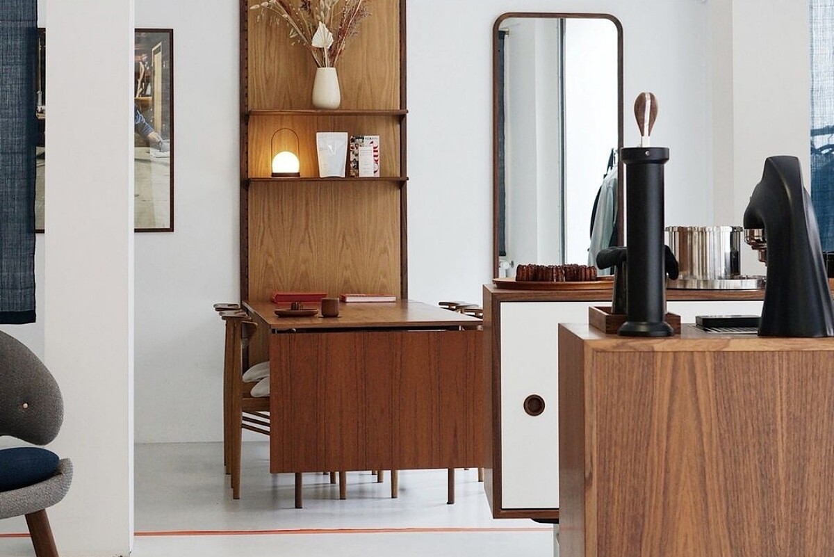 位於丹麥的「April Coffee」非典型咖啡空間。