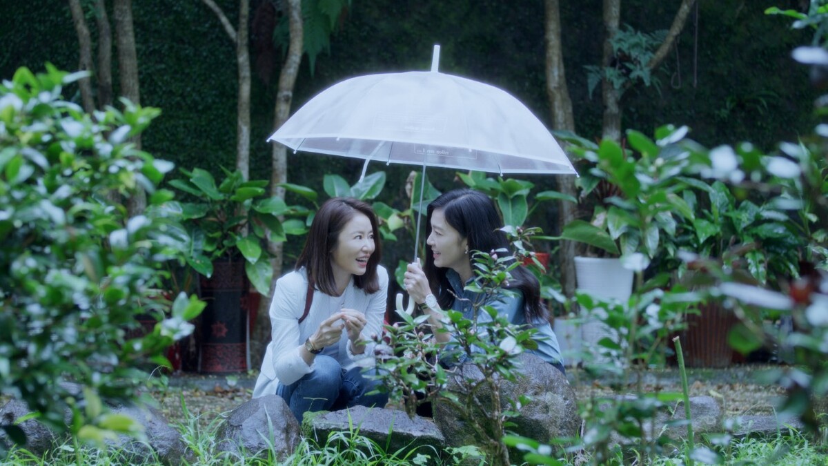 林熙蕾(右)力挺好友林心如(左)答應演出