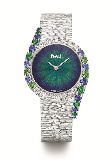Limelight Gala系列18K白金宮廷式雕刻飾紋彩色寶石鑽石珠寶腕錶，建議售價約NT$4,370,000