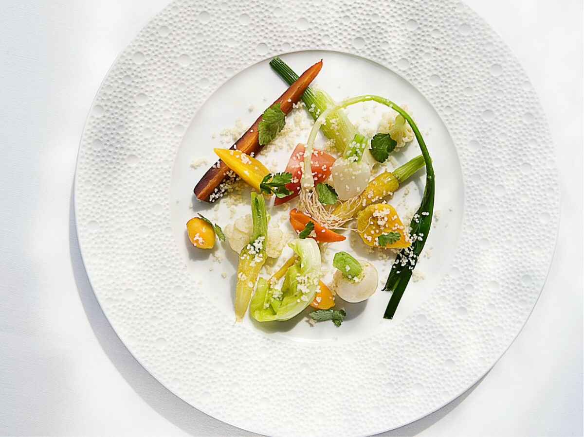 巴黎米其林三星餐廳「Arpège」以主張蔬食料理且無販售紅肉的理念著稱。
