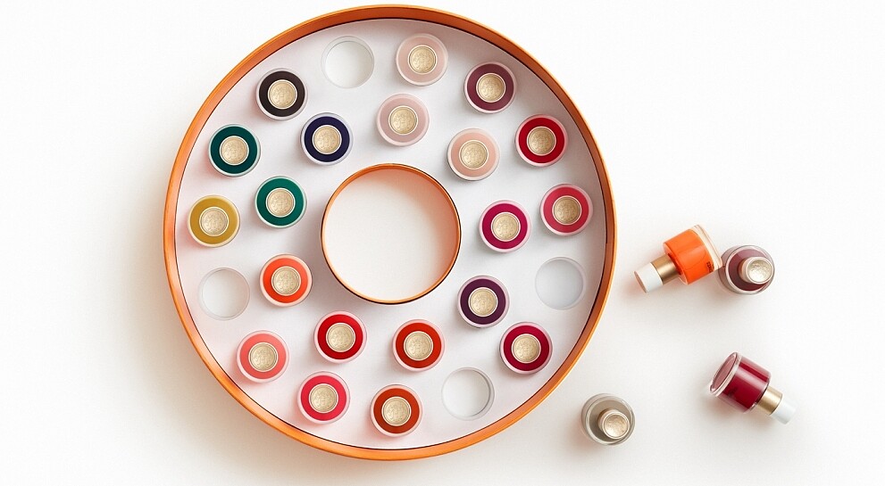 Hermès愛馬仕彩色花環指甲油禮盒，NT47,300