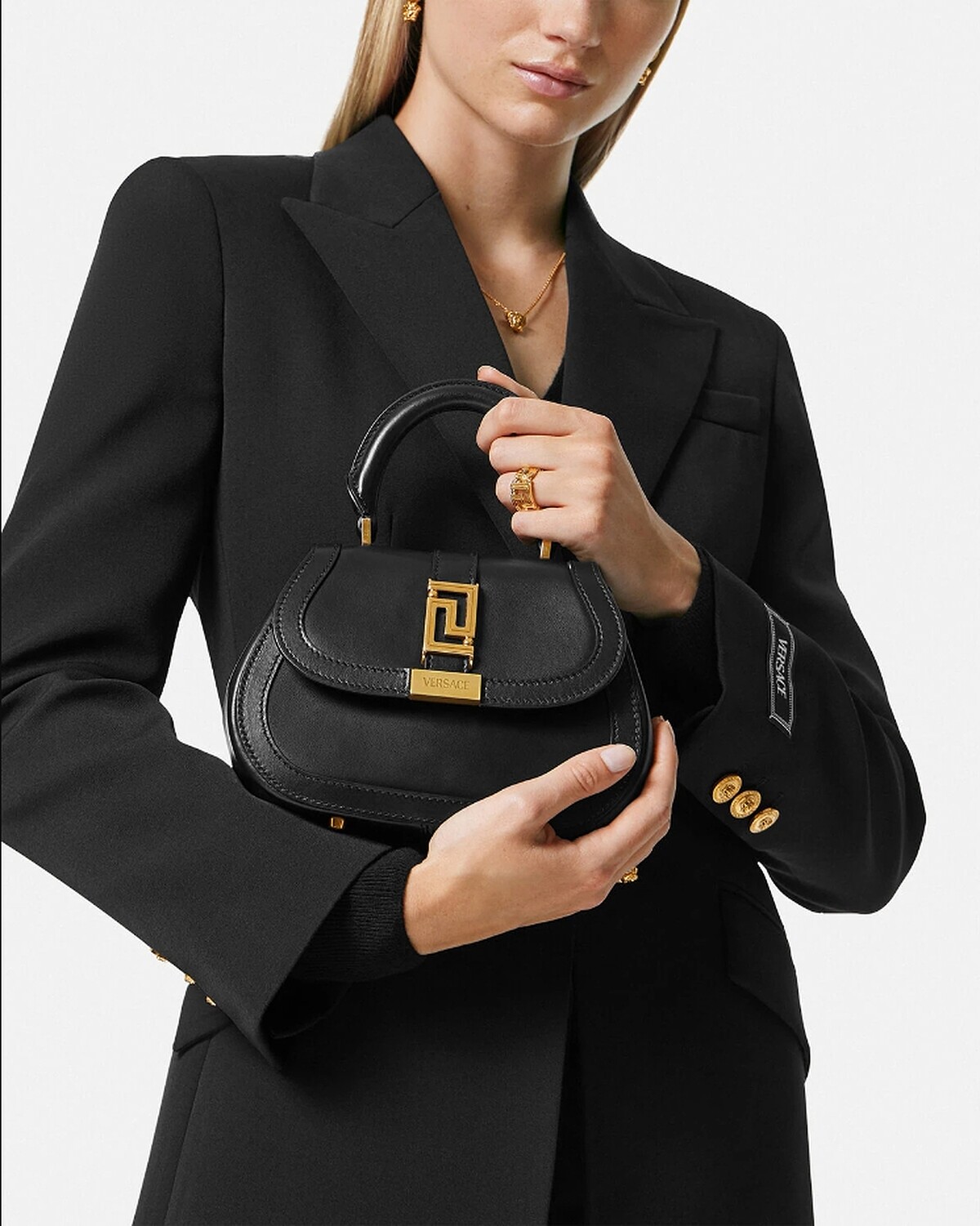 Versace Greca Goddess Mini Bag,NT$71,000。