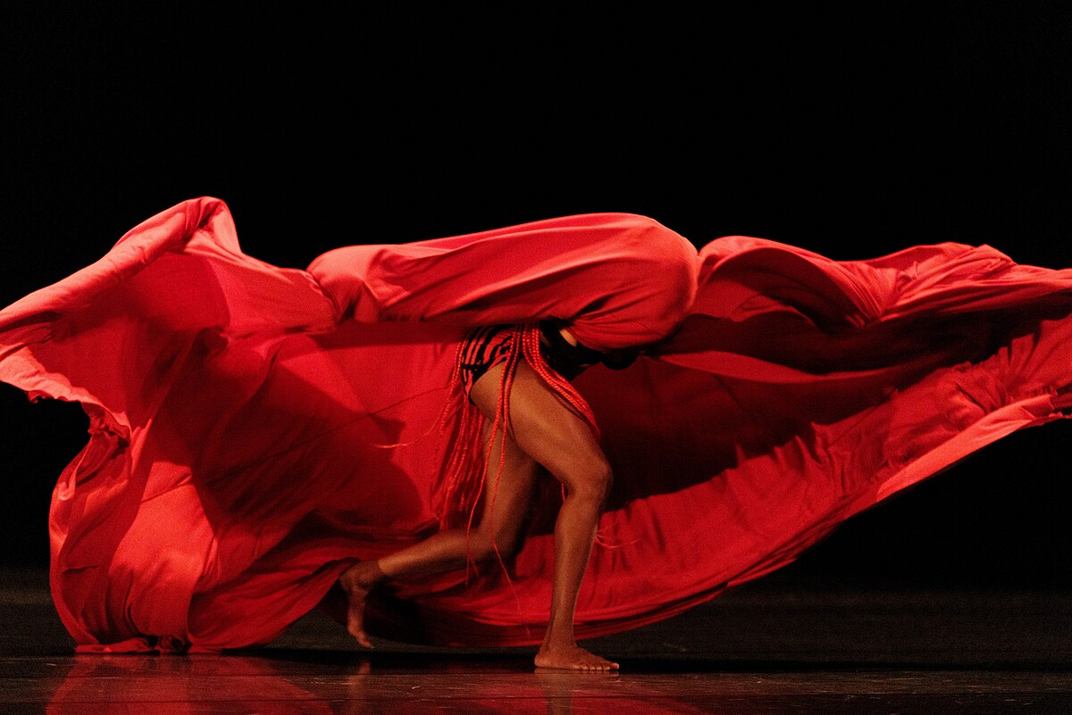 Camping Asia 開幕作品《我是紅》