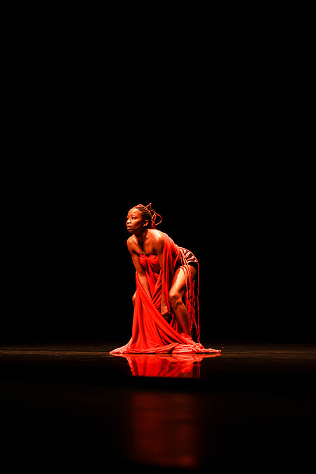 Camping Asia 開幕作品《我是紅》