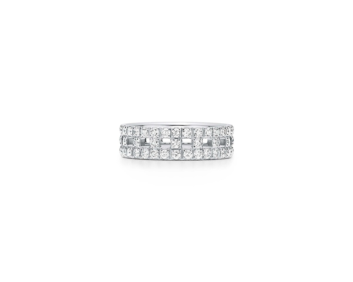 TIFFANY & CO.