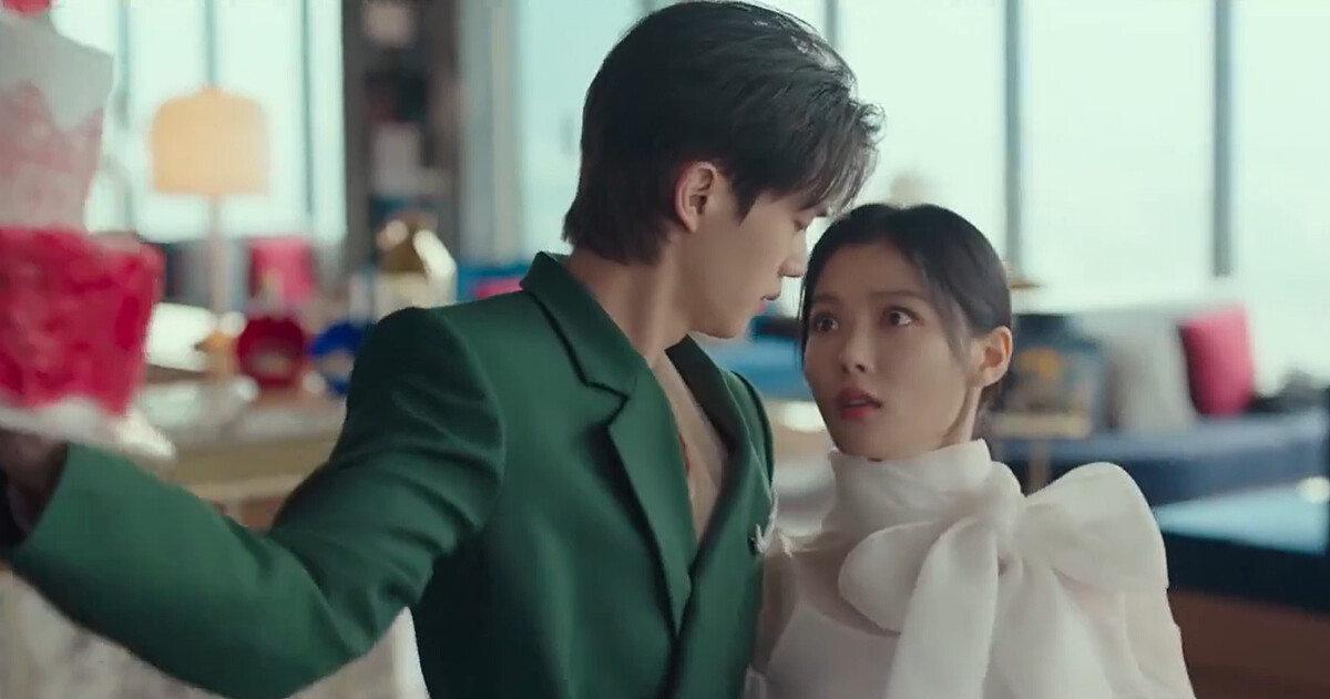 到曦因九元的一句&rdquo;還好沒事&rdquo;很害羞，但九元是指預約已久的蛋糕沒事