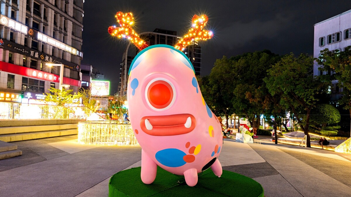 府中廣場燈區-薑餅樂園：雷根糖Postman