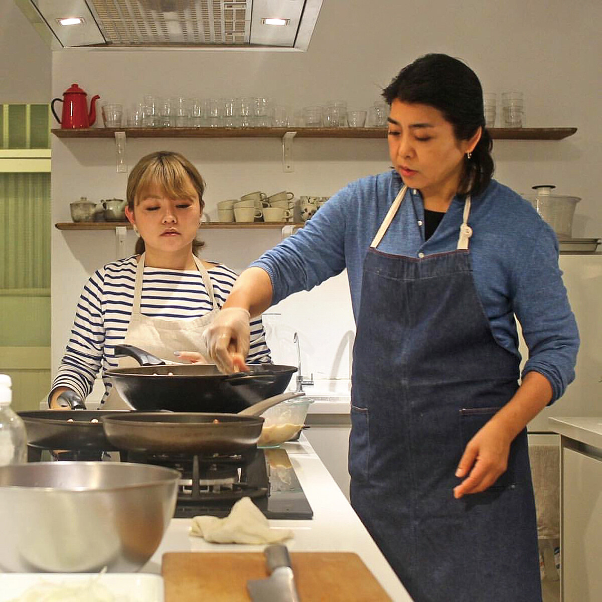 近年與小器合作推廣「紀州梅醋」，並來台開設料理課，常常第一時間開放報名就立即額滿。