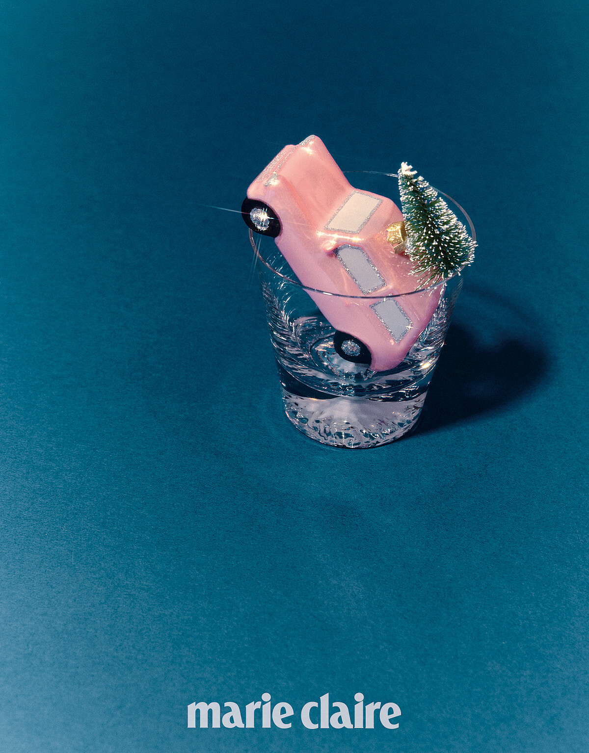 冬季調酒最常用香料呈現聖誕節慶的繽紛溫暖。