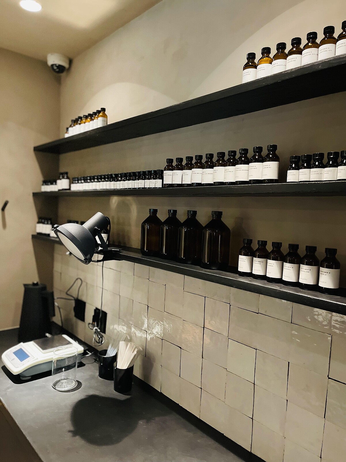 台北松菸店的香氛實驗室