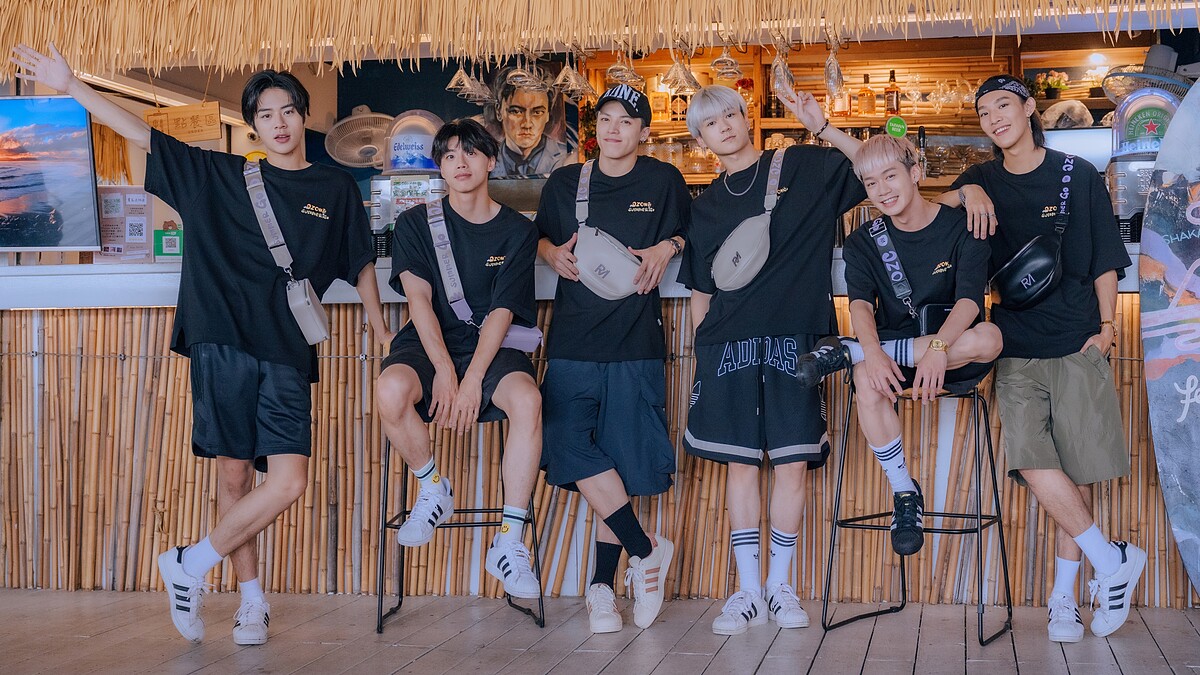 《Ozone夏日青春冒險》佳辰慘變豆花臉？哲言、祖安幕後初體驗，密謀矇騙隊友下海做苦工