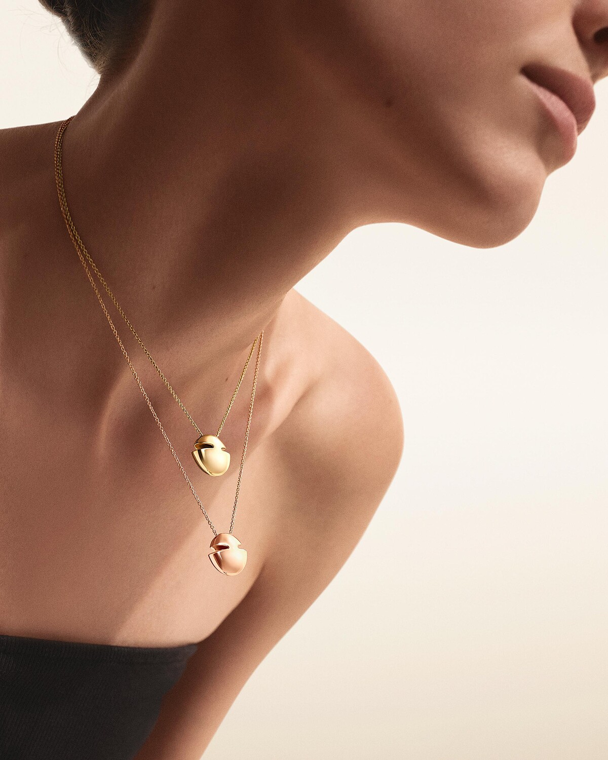 寶格麗全新BULGARI CABOCHON系列問世