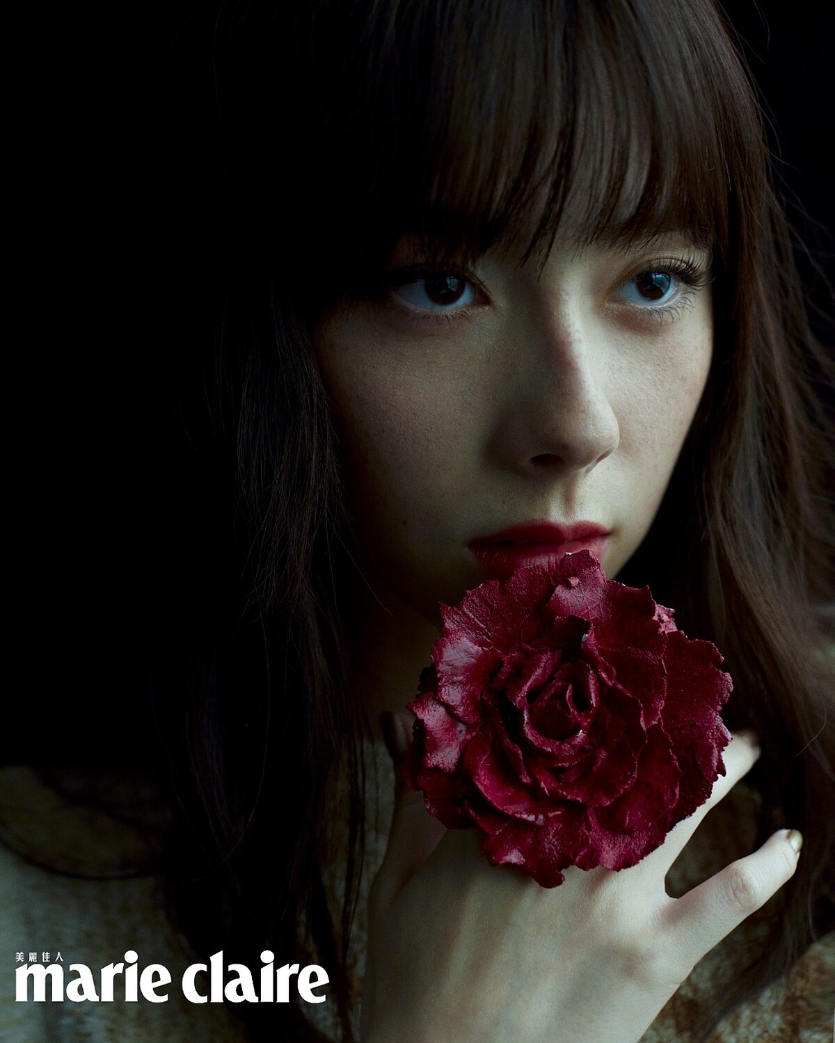 短版針織背心，LOEWE。