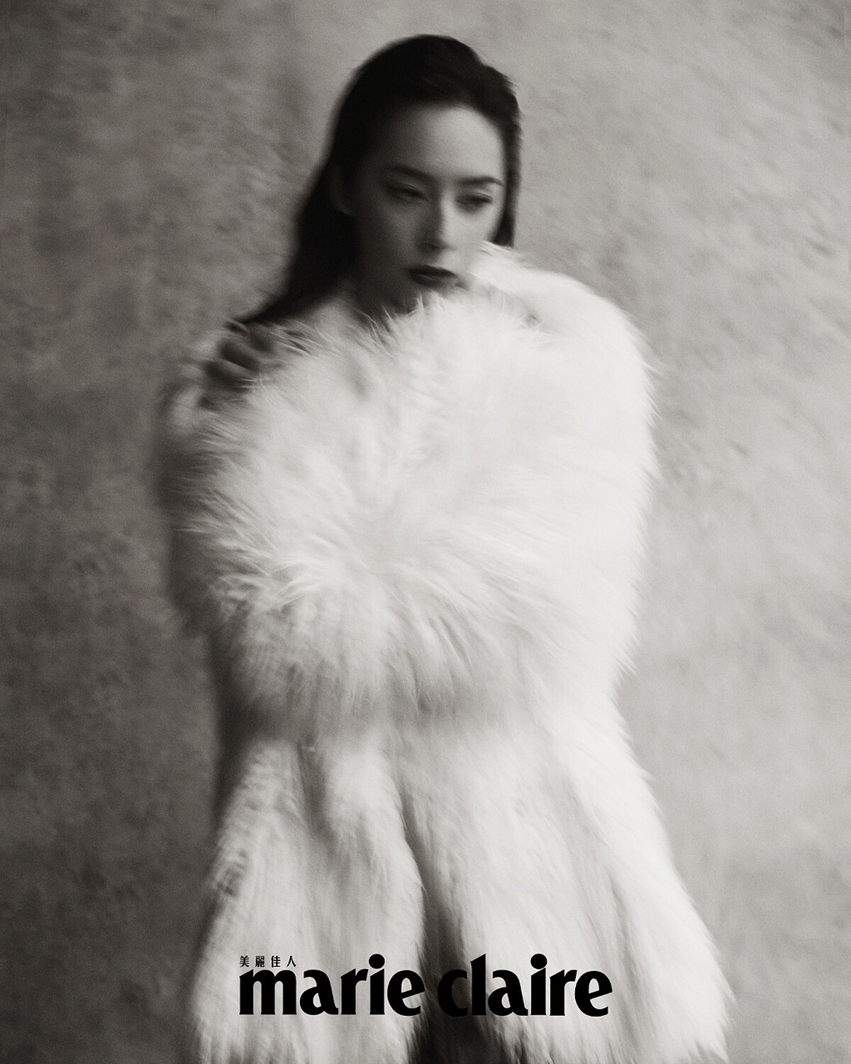 黃色絨毛外套，MSGM。