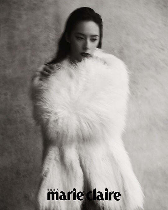 黃色絨毛外套,MSGM。