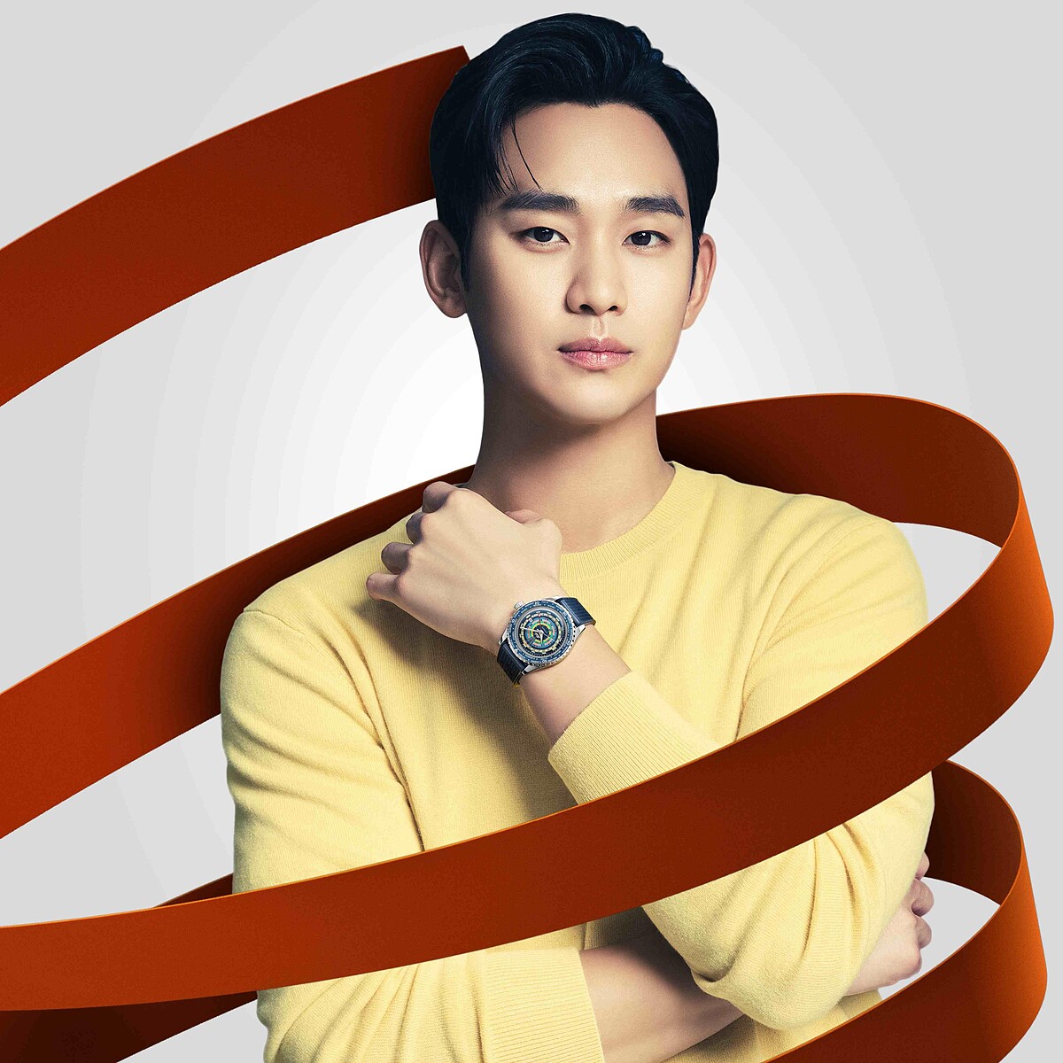 代言人金秀賢配戴Ocean Star Decompression Worldtimer Special Edition 海洋之星彩虹圈雙時區腕錶特別版