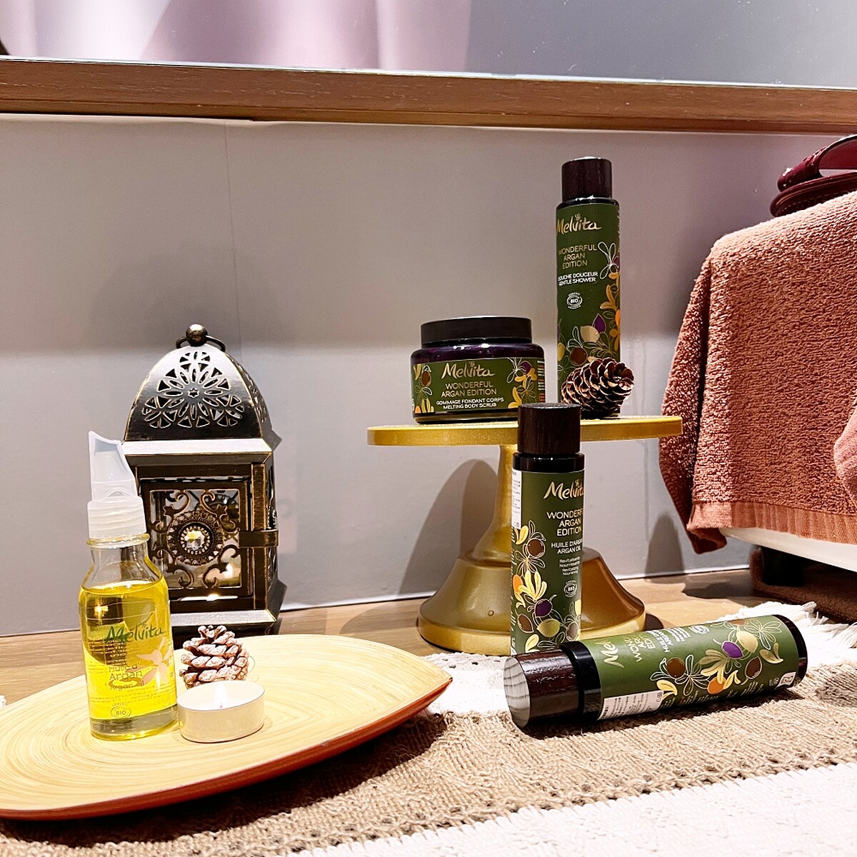 Melvita蜜葳特SPA黃金堅果彈潤按摩課程，使用2023年限量上市的「黃金堅果油修護身體系列」。