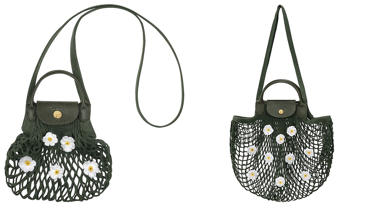 LONGCHAMP LE PLIAGE FILET MARGUERITES系列軍綠斜揹袋雛菊圖案XS尺寸NT$5,200、L 尺寸NT$8,400。