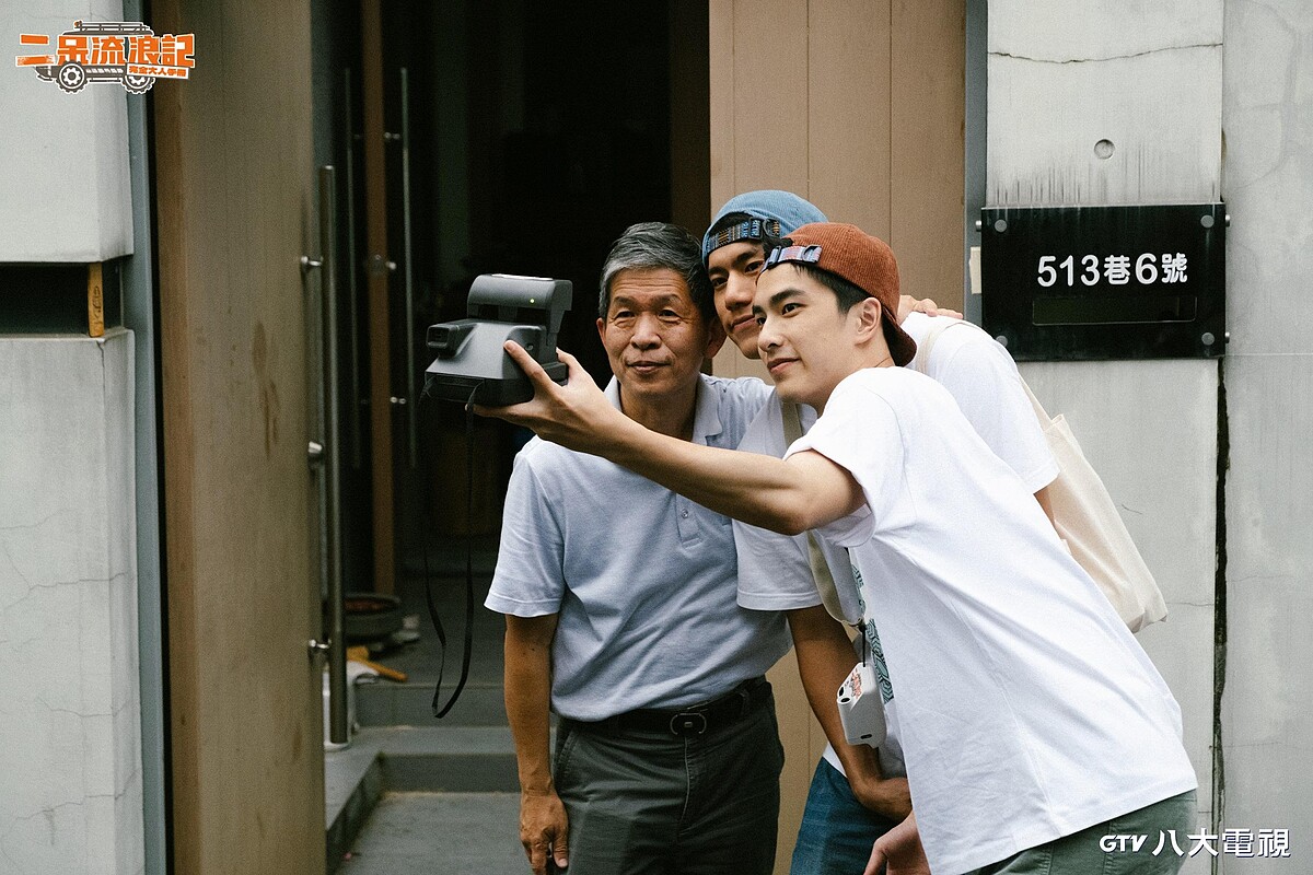 《二呆流浪記》朱軒洋帶曾敬驊見他的摯友賴醫生。