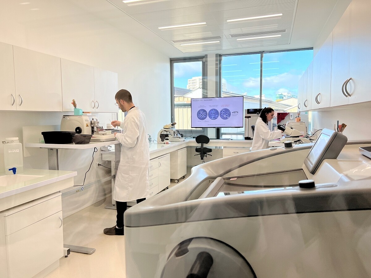 香奈兒龐坦創新研究中心實驗室。