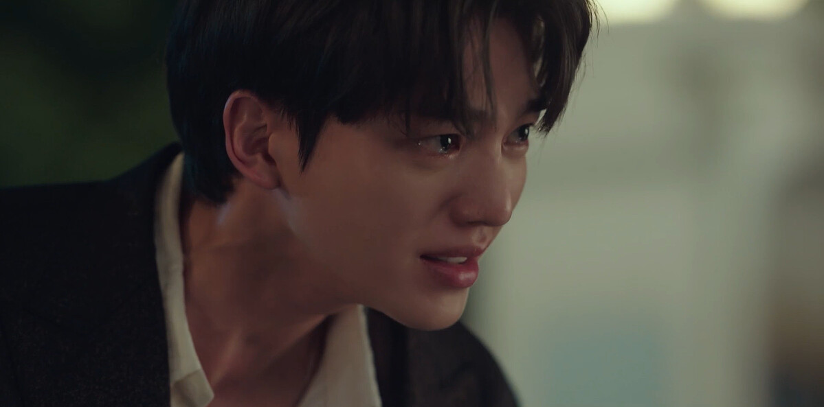 九元被刺殺，心裡還牽掛到曦