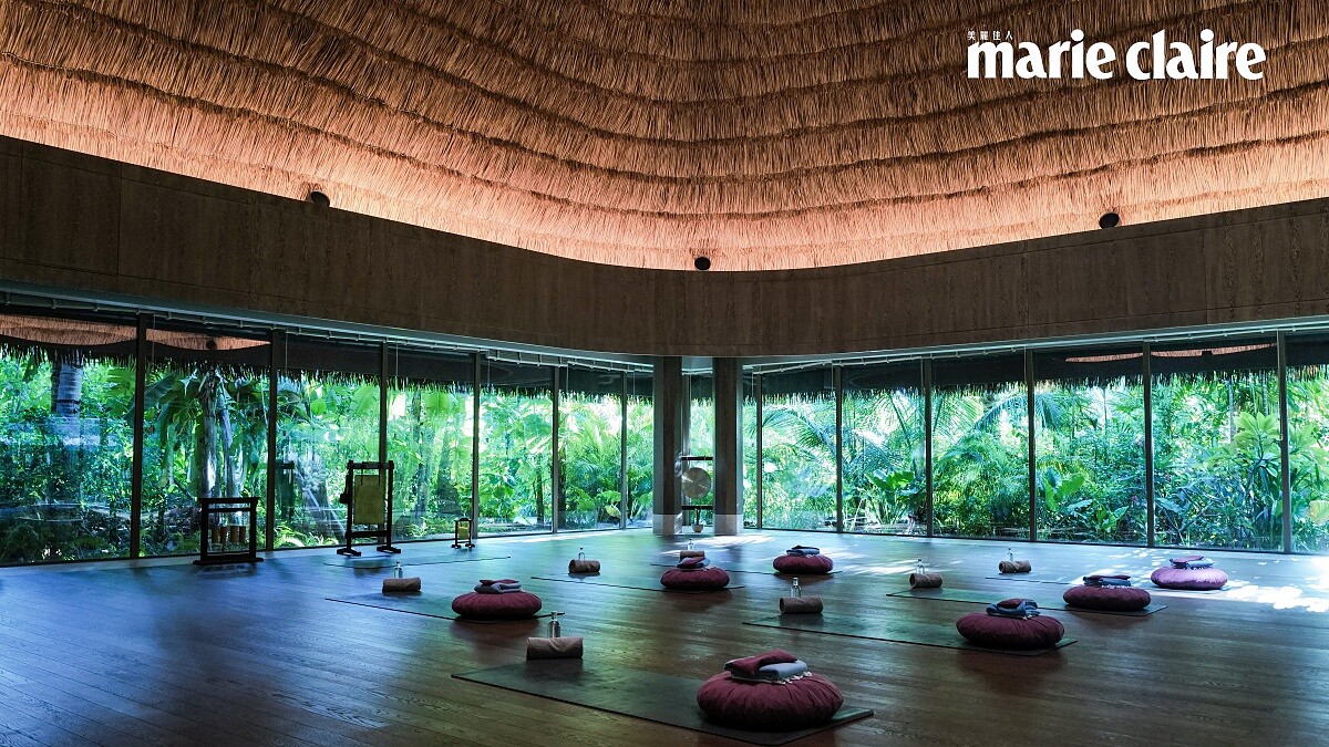 這裡還有馬爾地夫最大的健身房空間CORE，此為瑜珈教室