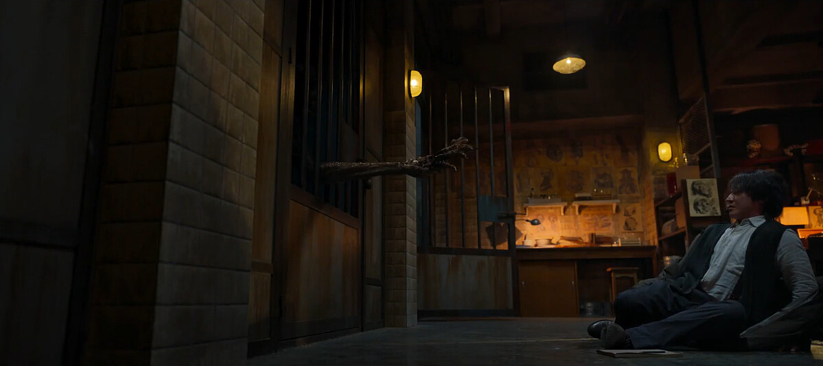 畫家坂本奉命畫納人，沒想到根本不是人