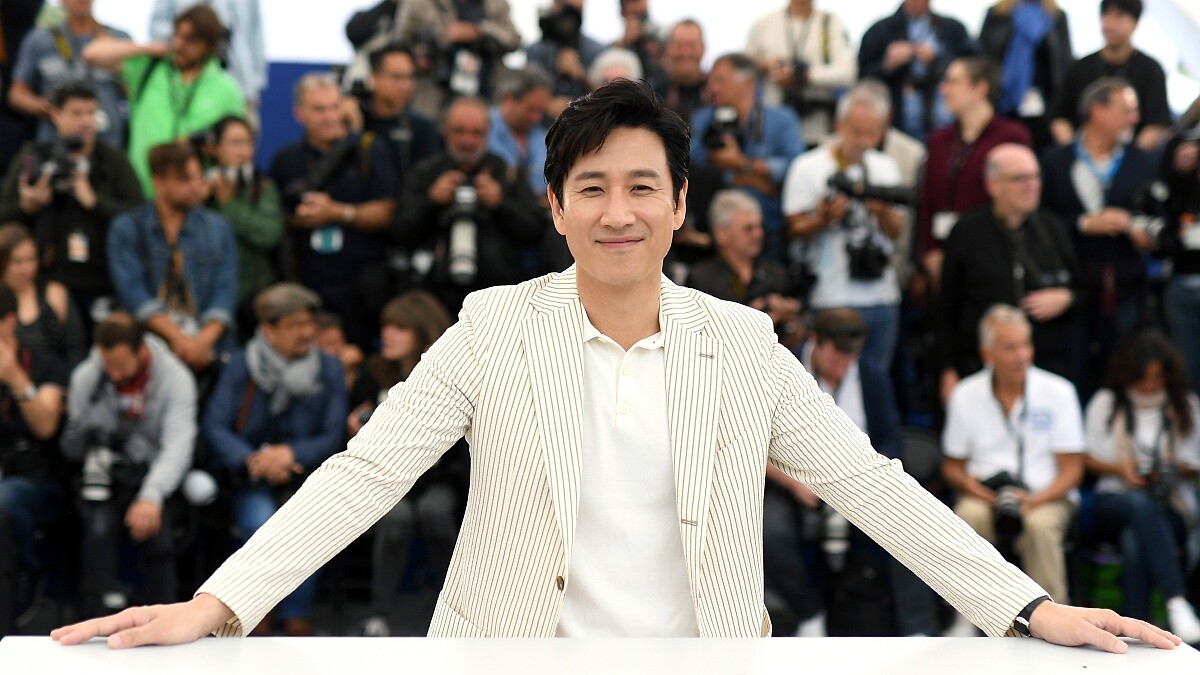 南韓影帝李善均輕生身亡享年48歲！妻子發現遺書報警，經紀公司悲痛發聲明