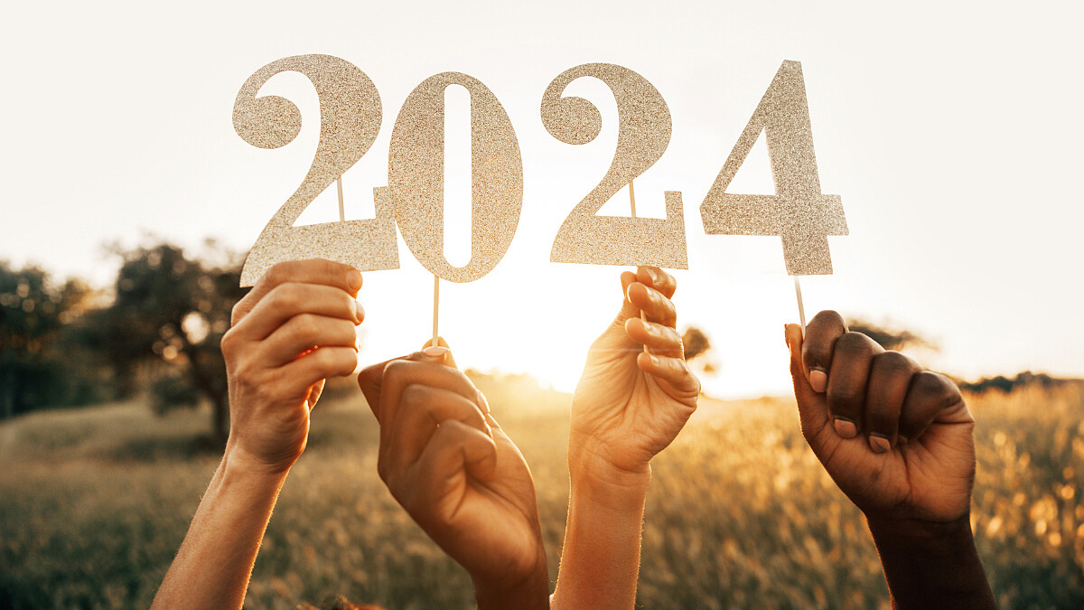 2024龍年吉祥話「龍乎你」！拜年成語、諧音、英文賀詞一次看，過年紅包靠這篇