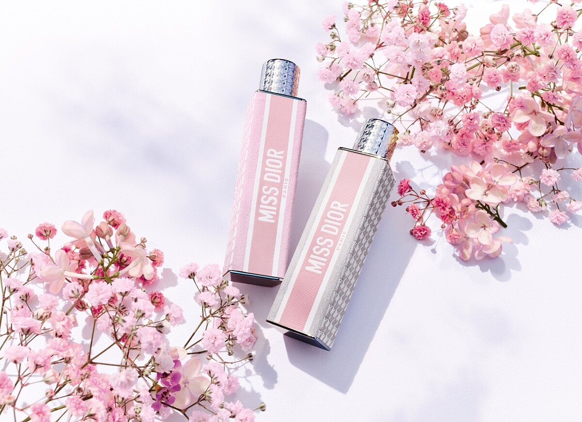迪奧Miss Dior親吻香膏情境圖。