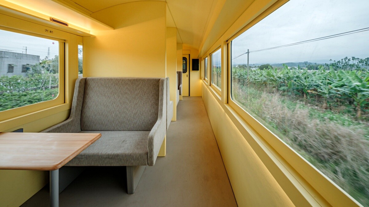 阿里山全新林鐵「栩悅號」內裝