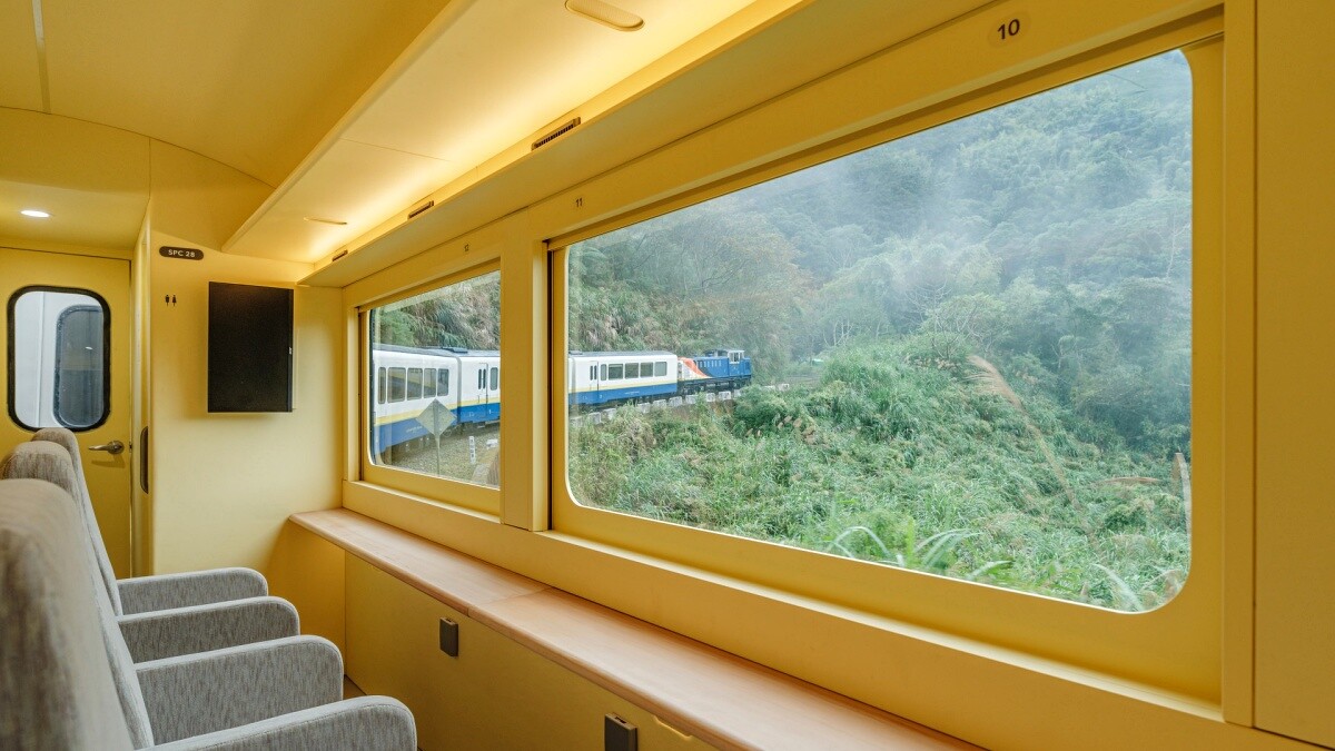 阿里山全新林鐵「栩悅號」內裝