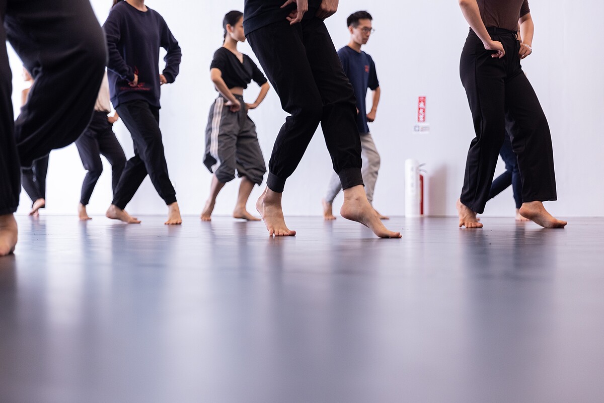 早課 Morning Class @TPAC PHOTO by Grace Lin