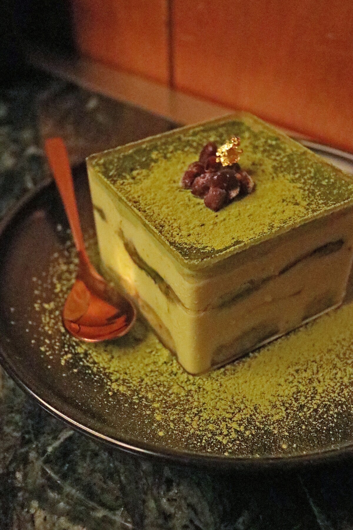 招牌甜點「抹茶提拉米蘇」。