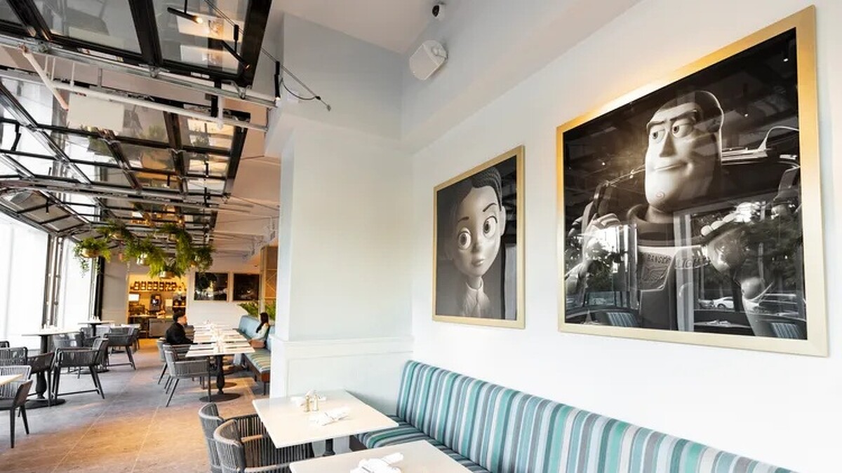 皮克斯廣場飯店 Pixar Place Hotel 美式餐廳Great Maple