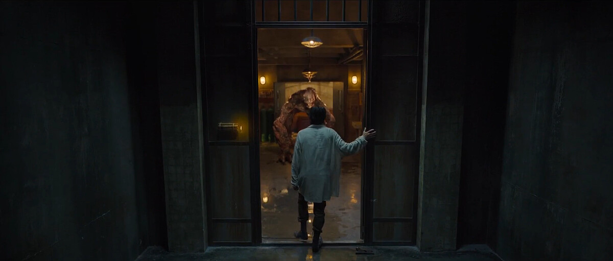 尹鍾元唱歌吸引惺沁怪物前來