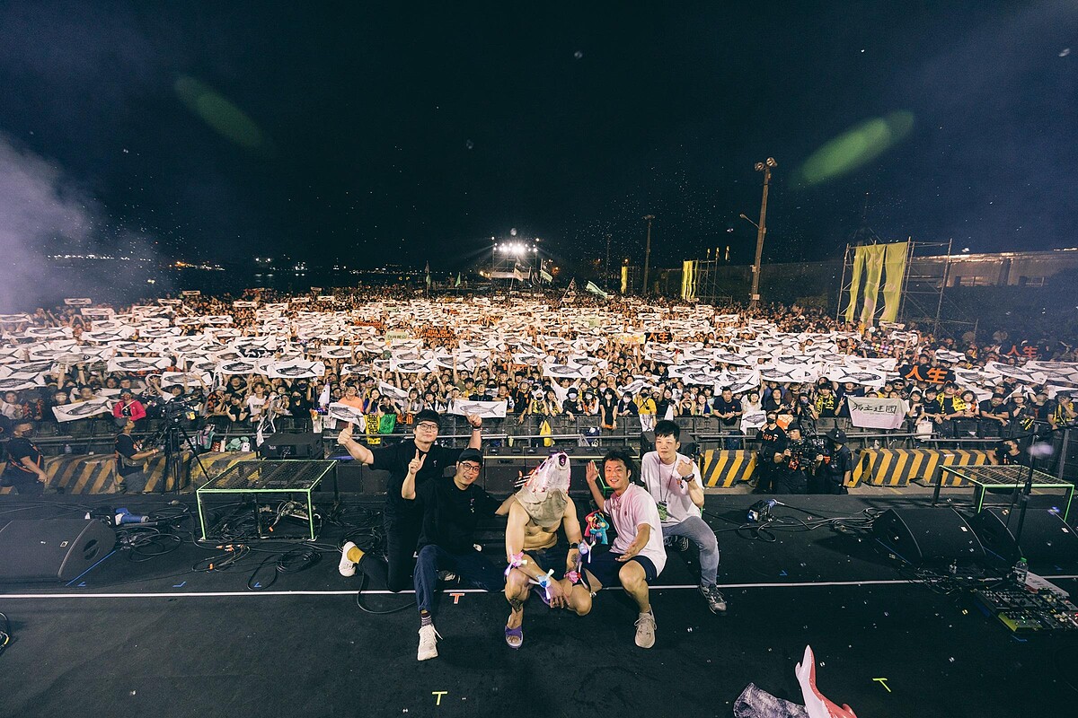 拍謝少年今年將第10度登上大港開唱舞台