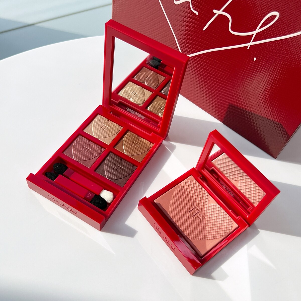 TOM FORD情人節限量彩妝高級訂製四格眼盤(#HONEYMOON)，NT3,700