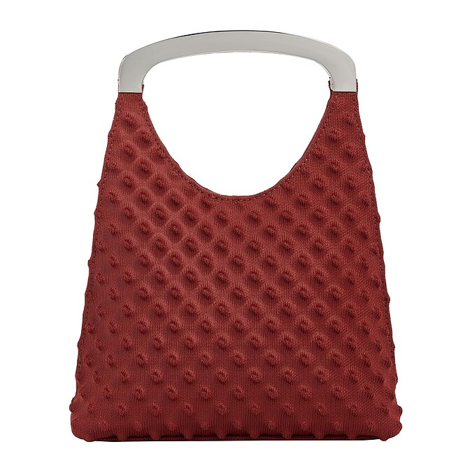 CHARLES & KEITH x Chet Lo立體釘手提包3,190元。