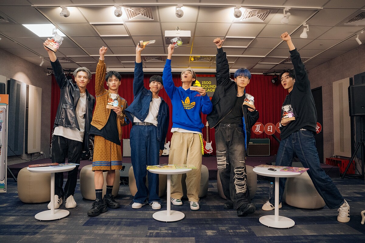 《Ozone夏日青春冒險》哲言（左起）、子翔、文廷、煥鈞、祖安、佳辰克服6大極限任務克服恐懼，六位綜藝小白脫胎換骨。